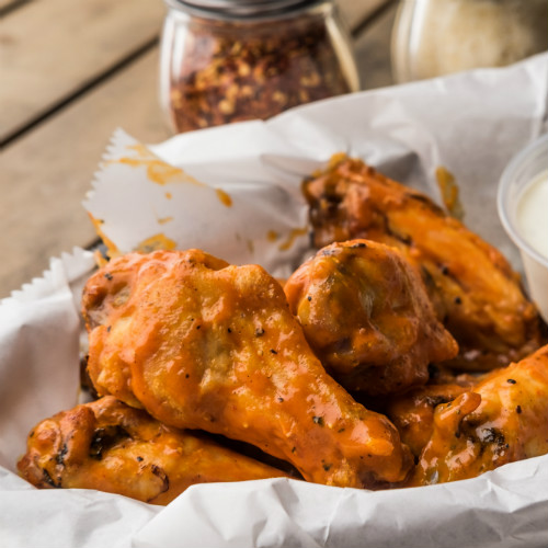 Wings basket with spicy dipping sauce